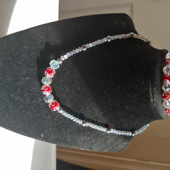 Transparent Glass Cyrstal Beaded Necklace Set - Picture 3 of 9